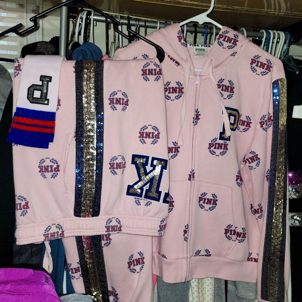 RARE HTF VS PINK LOGO GORGEOUS SEQUINS HOODIE SIZE LARGE LITTLE OVERSIZED